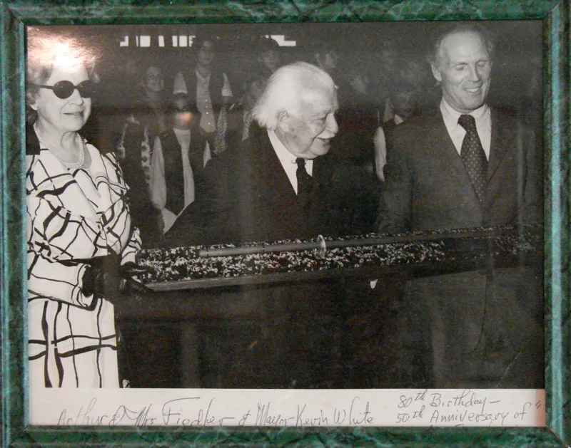 p Arthur Fiedler's 80th birthday 50 yr.6' baton gift from Bo